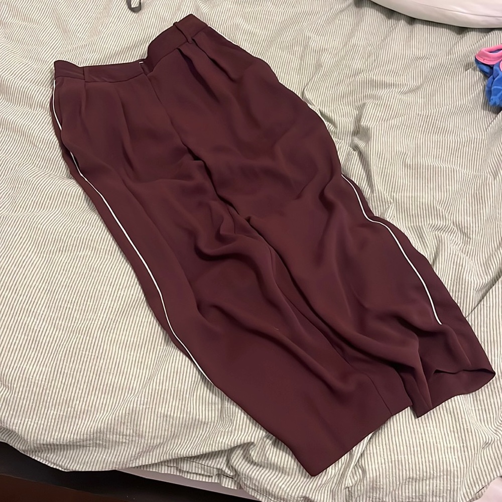 Aritzia Babaton burgundy flowy work pants